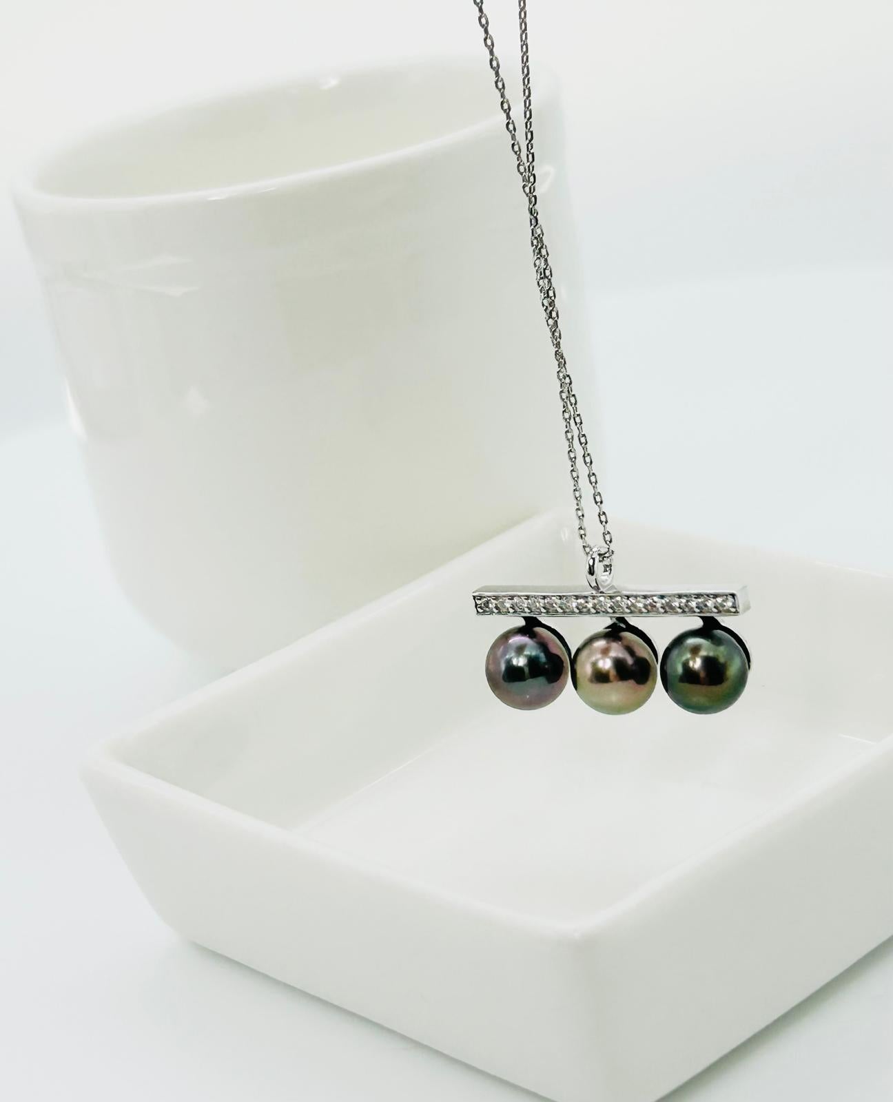 Top quality Tahitian Pearl (8.5-9mm) Balancing Wood Pendant with CZ - Nexus8gg Jewellery