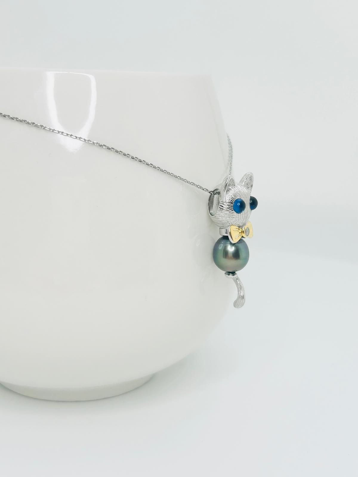 Unqiue Peacock Green Tahitian Pearl (9-9.5mm) Kitty Charm & Pendant - Nexus8gg Jewellery