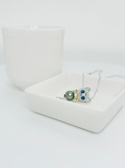 Unqiue Peacock Green Tahitian Pearl (9-9.5mm) Kitty Charm & Pendant - Nexus8gg Jewellery