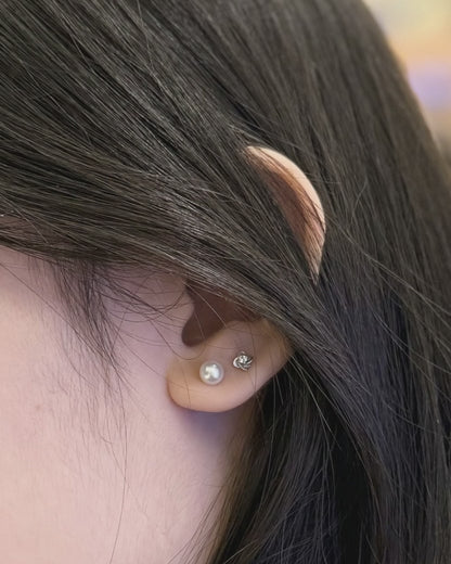 18K Gold Aurora Lustre Pearl (5-5.5mm) Stud Earrings | Timeless Radiance for Every Occasion